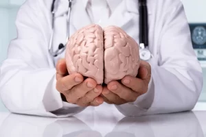 أطباء المخ والأعصاب